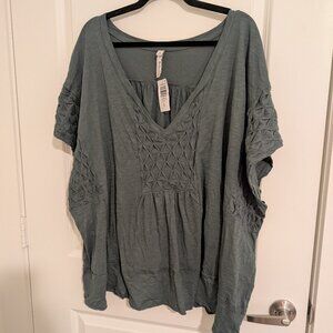 Belle Isle by torrid gray blouse 4X NWT